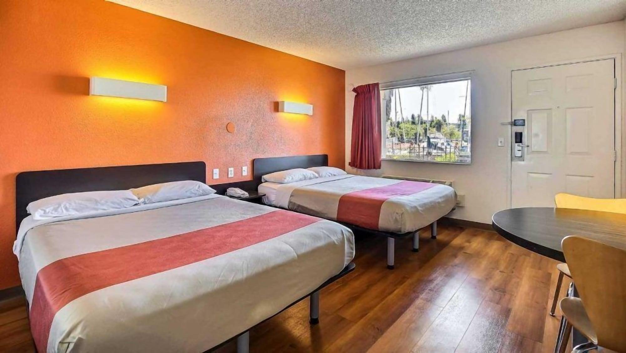 Motel 6-Oakland, Ca - Embarcadero Exterior foto